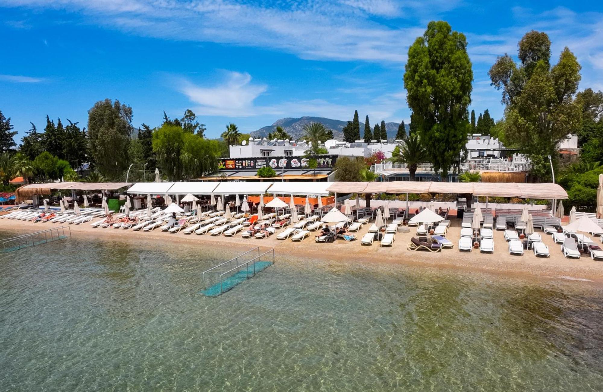 Manuela Boutique Hotel Bitez Exteriör bild